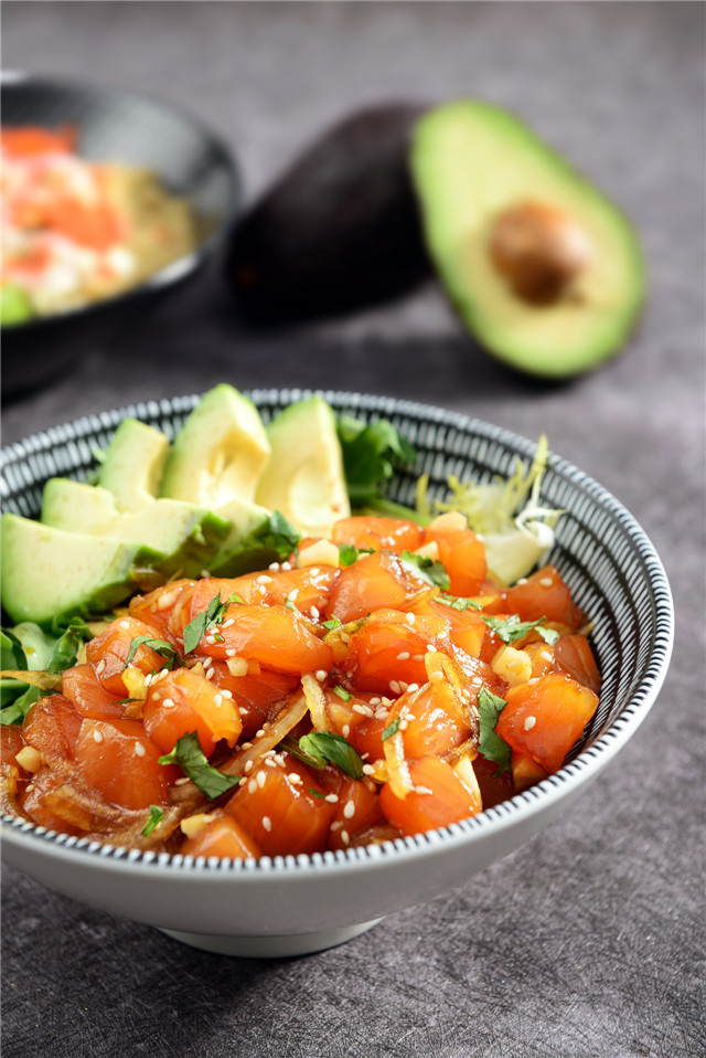 1493790845492028261.jpg Wowie Maui.jpg