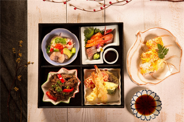 1498130418339043643.jpg 精选便当 - 松花堂.jpg