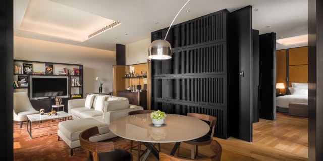 batch_Deluxe Suite.jpg