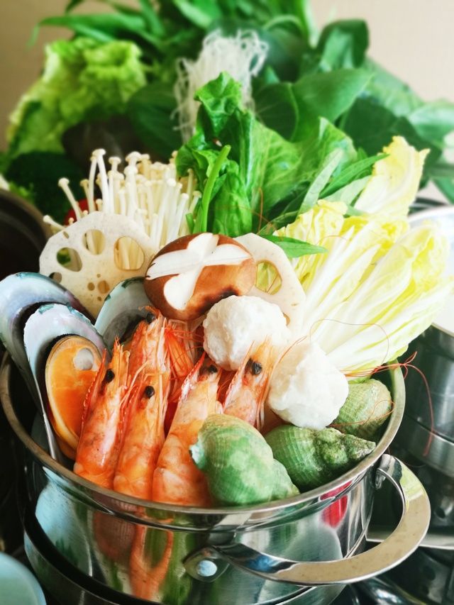 1541001691107094430.jpg batch_4.jpg