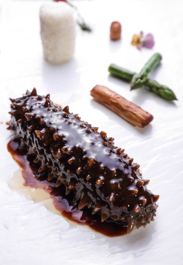 batch_曲宴文火慢烧深海辽参Braised sea cucumber.jpg