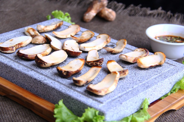 batch_现烤鲜松茸.jpg