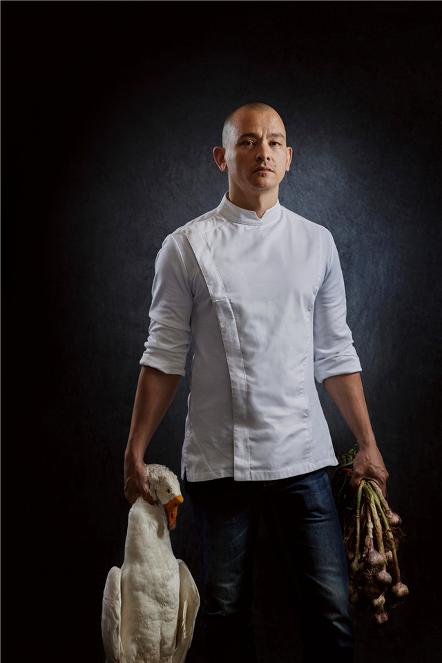 酒店行政总厨 Ivan Migues.jpg