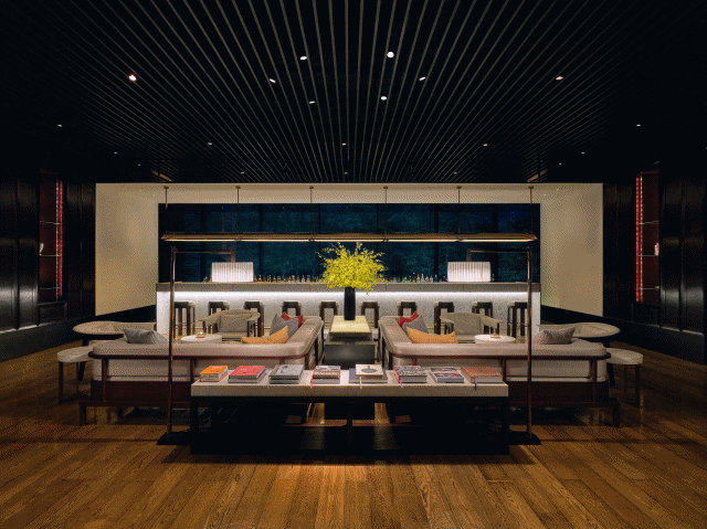 batch_PHÉNIX eatery & bar_01.gif